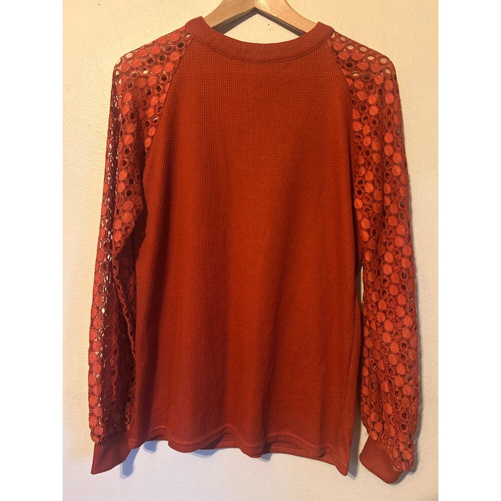 MIHOLL long-sleeve waffle knit top with lace sleeves in rust orange SZ small